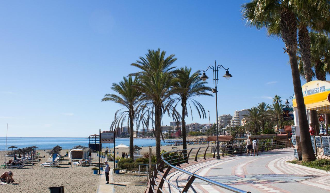 Benal Beach Cozy Apartment With A Water Park. Benalmádena Kültér fotó